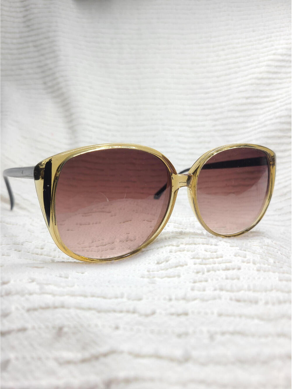 Vtg 80s Women’s Big Sunglasses Clear Black Vintage NonRx Retro Auth 90s Foster